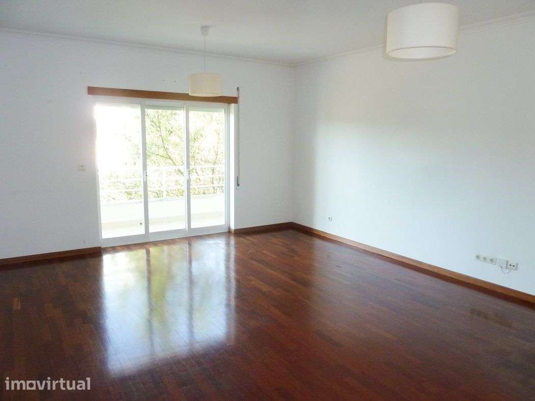 Apartamento T2 em Coimbra (Solum) - Grande imagem: 2/11