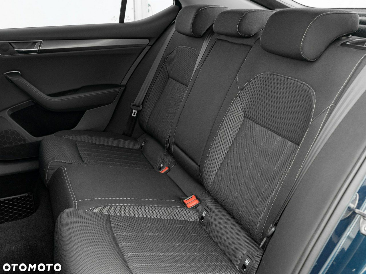 Skoda Superb 2.0 TDI SCR Style DSG - 25