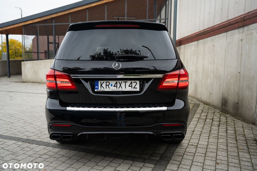 Mercedes-Benz GLS - 37
