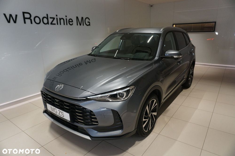 MG ZS Hybrid+ - 8