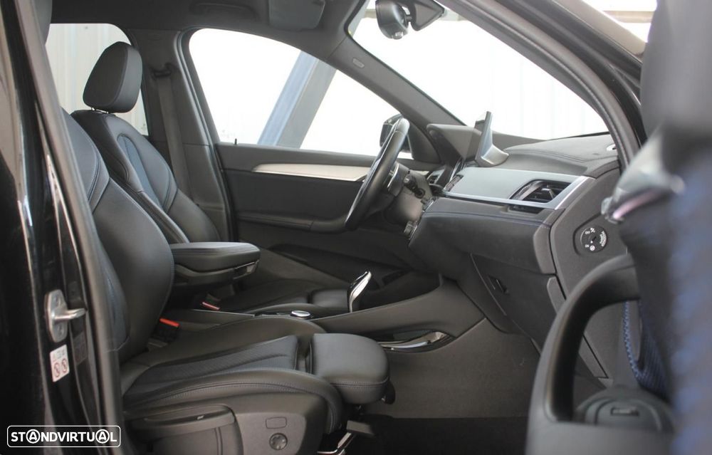 BMW X1 18 d sDrive Pack M Auto - 11