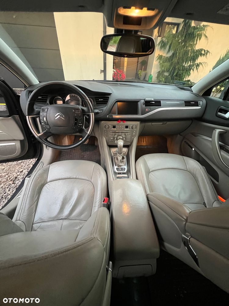 Citroën C5 3.0 HDi V6 Exclusive - 13