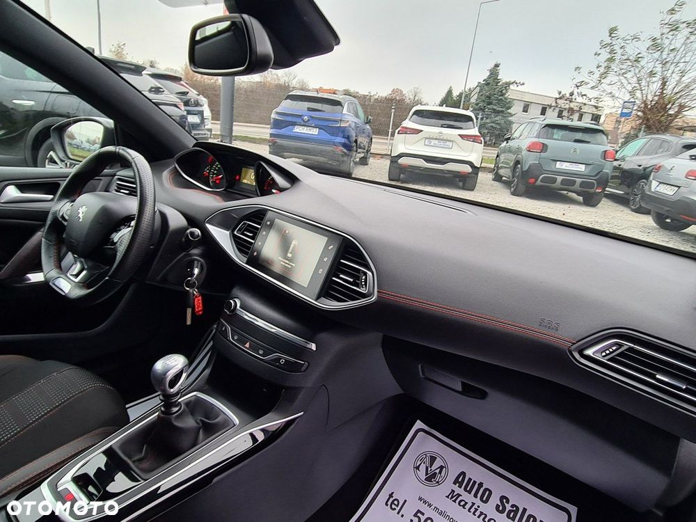 Peugeot 308 1.2 PureTech GPF GT S&S - 36