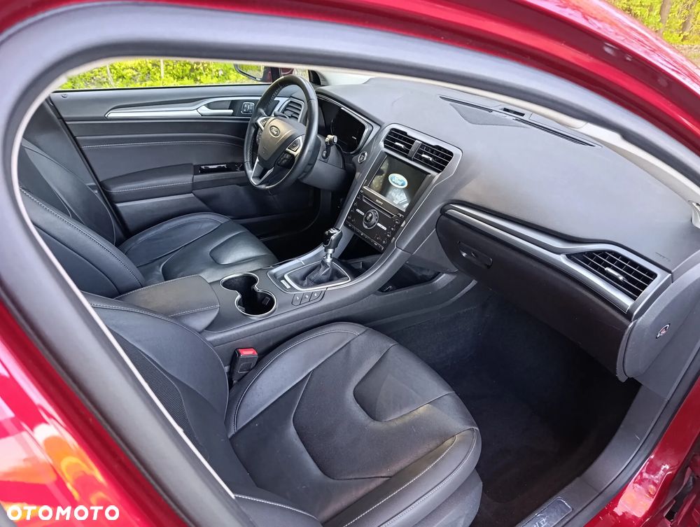 Ford Mondeo 2.0 TDCi STart-Stopp ECOnetic Titanium - 6