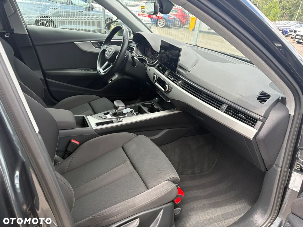Audi A4 Avant 35 TDI mHEV Advanced S tronic - 27