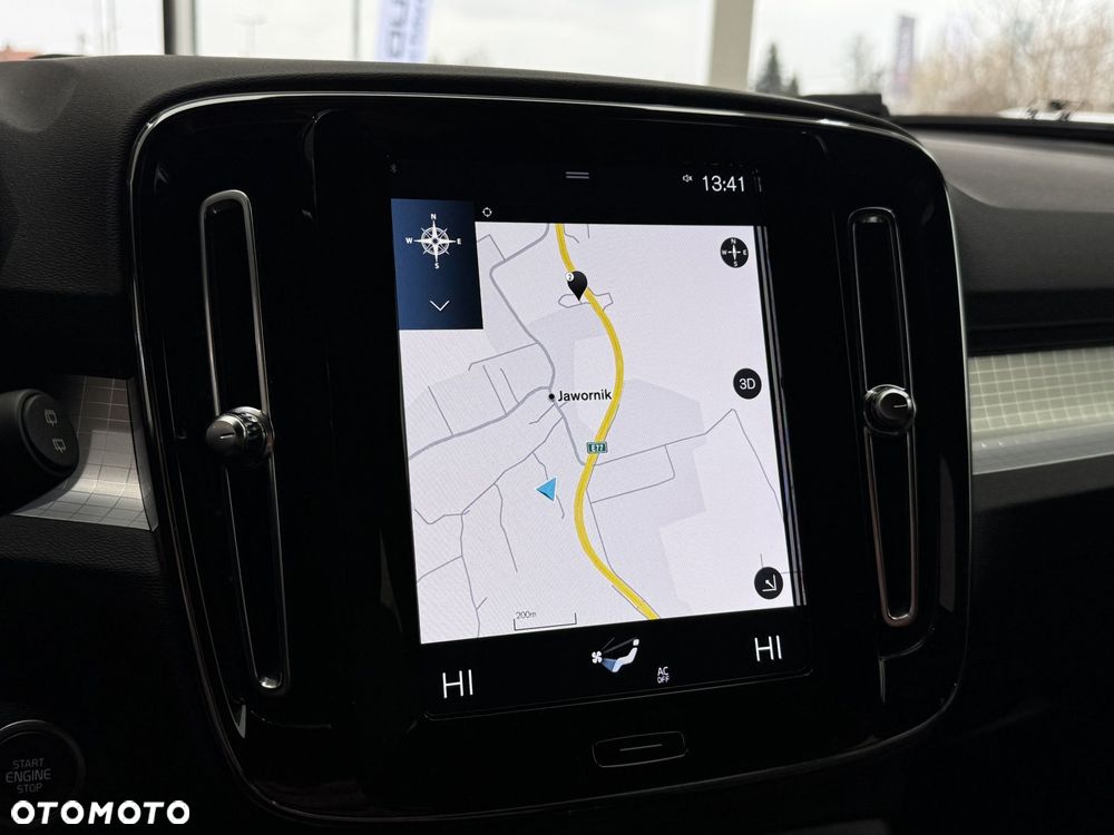 Volvo XC 40 - 29