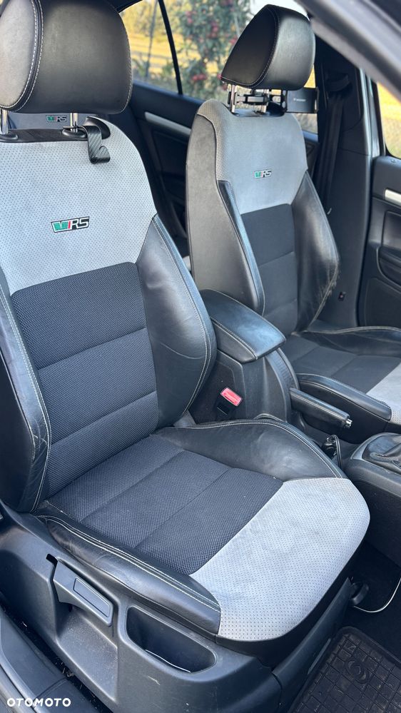 Skoda Octavia 2.0 TDI DPF RS - 9
