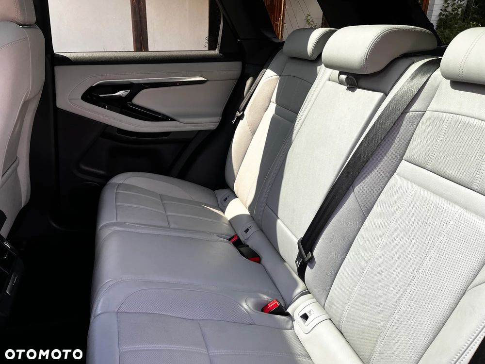 Land Rover Range Rover Evoque - 33