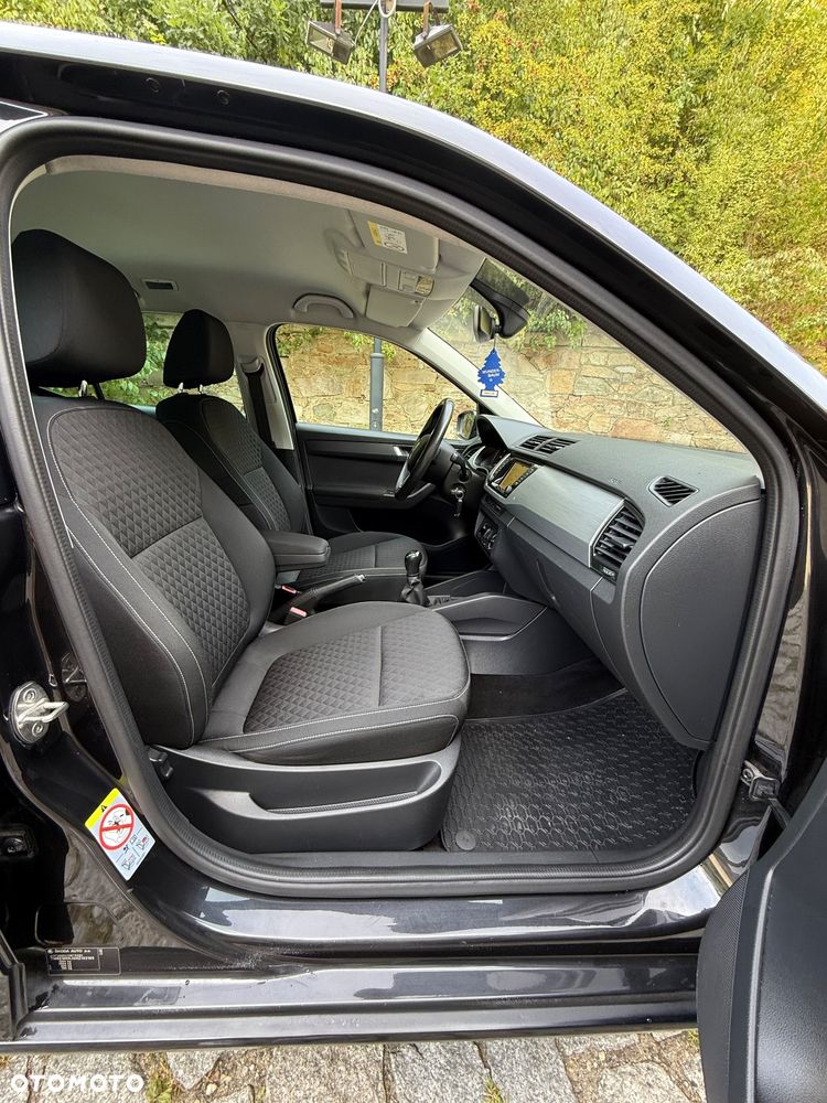 Skoda Fabia 1.2 TSI Drive - 19
