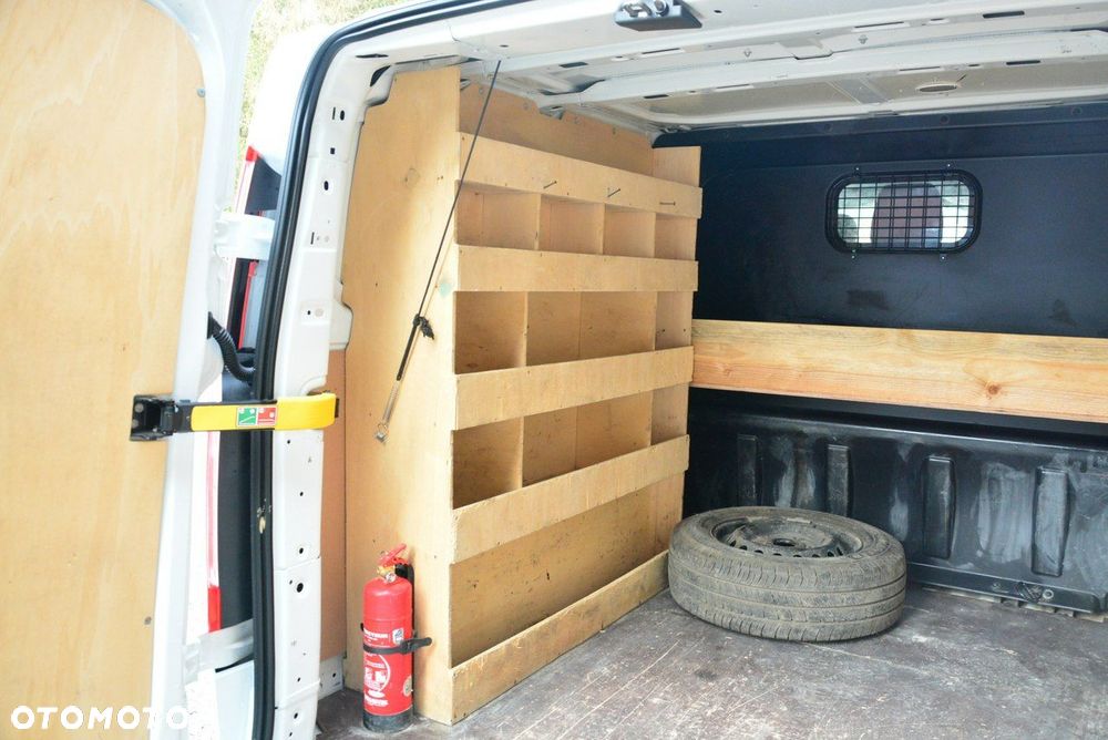 Ford Transit - 6