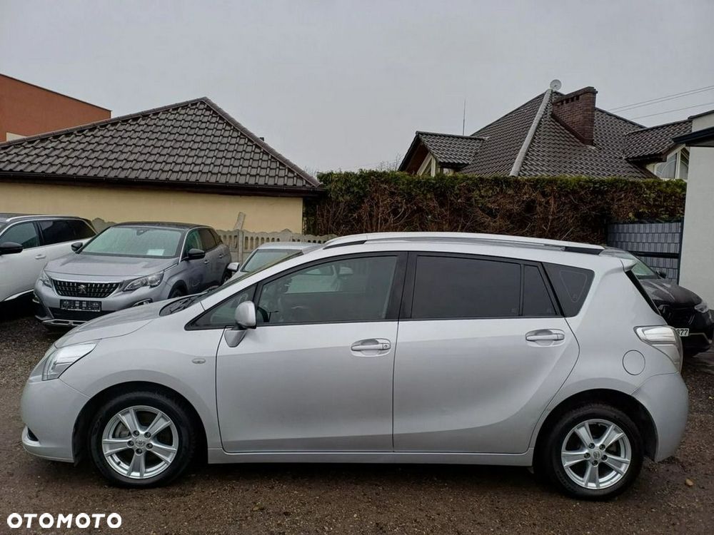 Toyota Verso 2.0 D-4D 2010 7os - 4