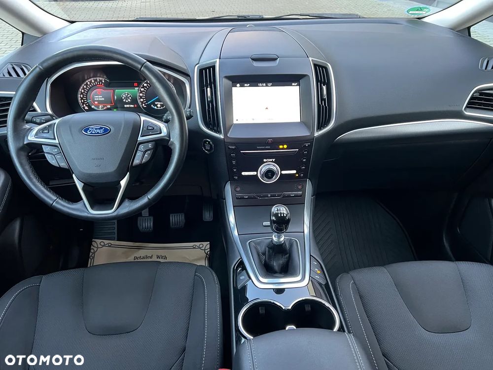 Ford S-Max 1.5 Eco Boost Start-Stopp Titanium - 19