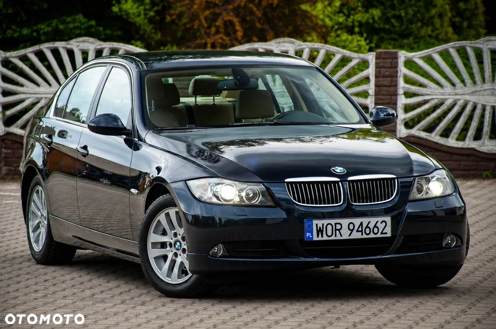 BMW Seria 3 325i - 2