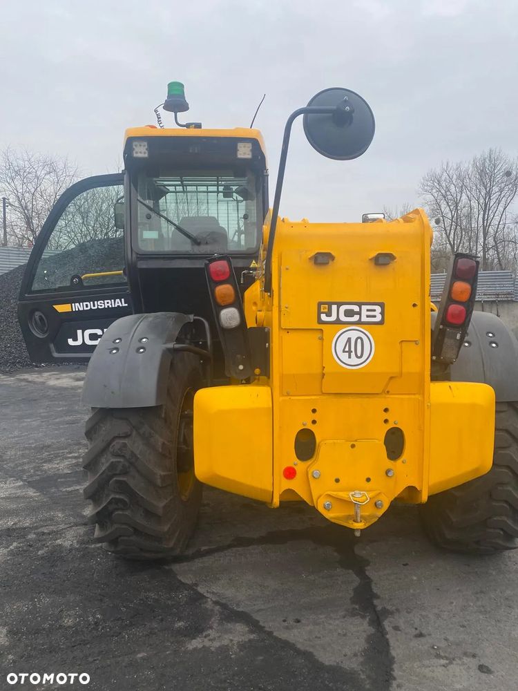 JCB 560-80 - 3
