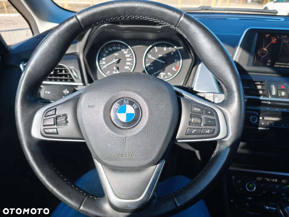 BMW Seria 2 218d Luxury Line - 18