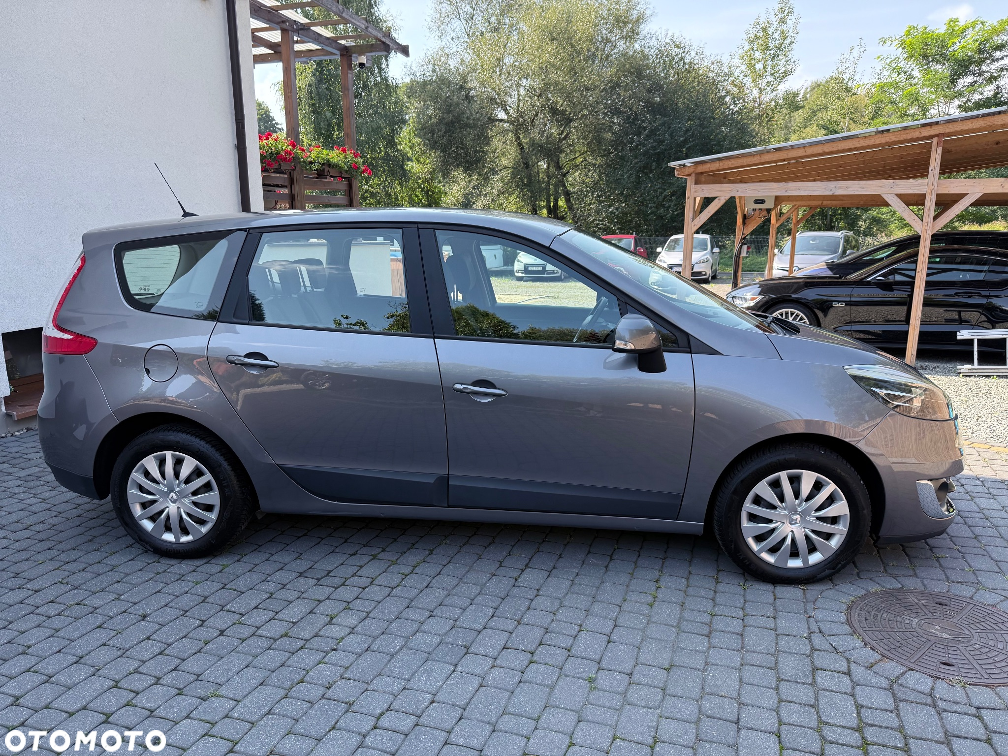 Renault Grand Scenic 1.6 16V 110 Paris - 3