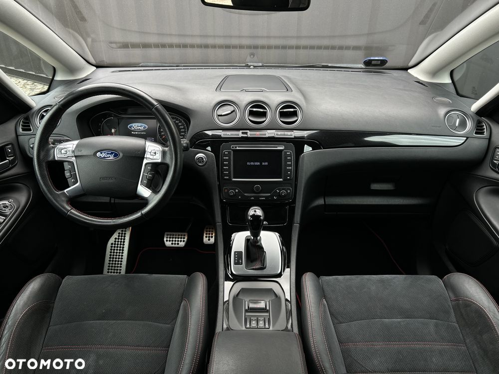 Ford S-Max 2.0 EcoBoost ST-Line - 11