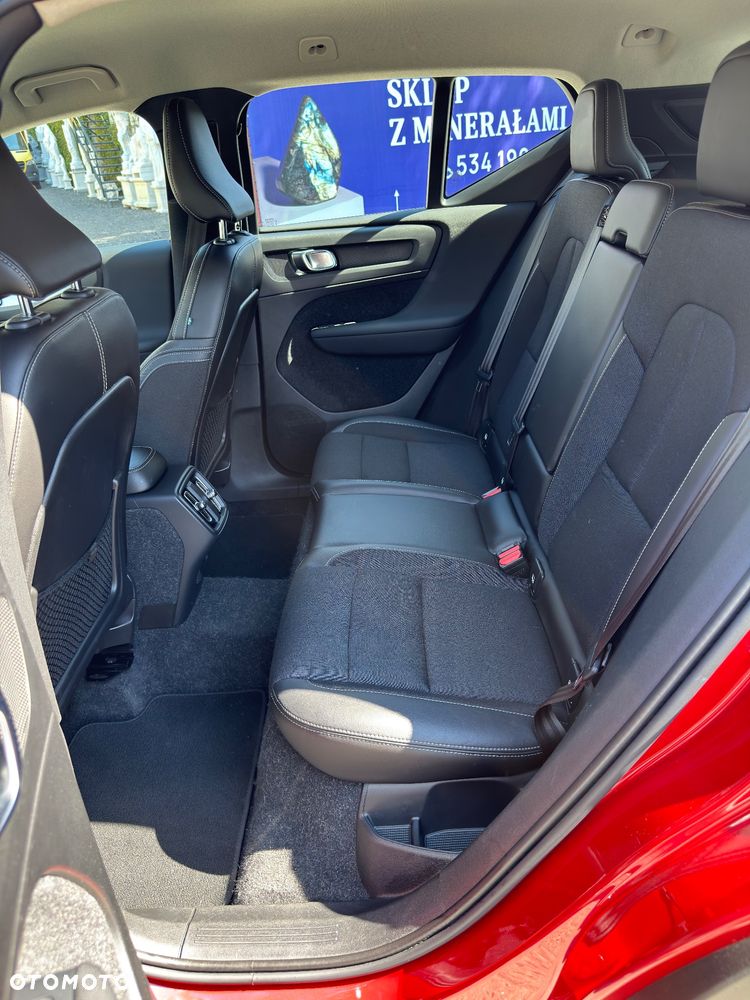 Volvo XC 40 T4 AWD Momentum - 11