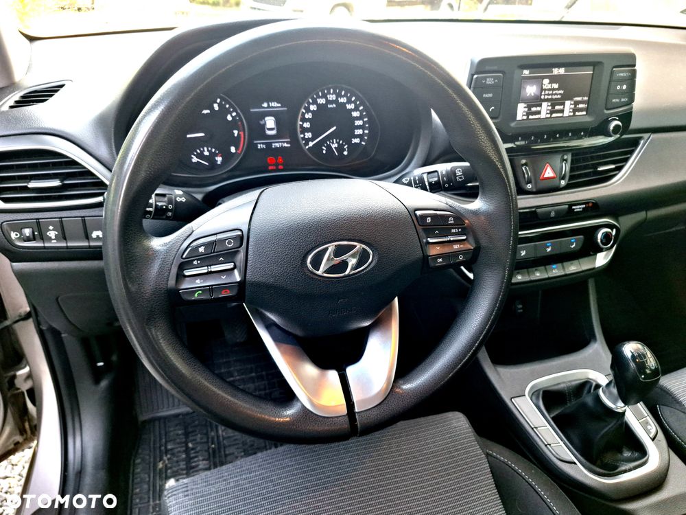 Hyundai i30 - 16