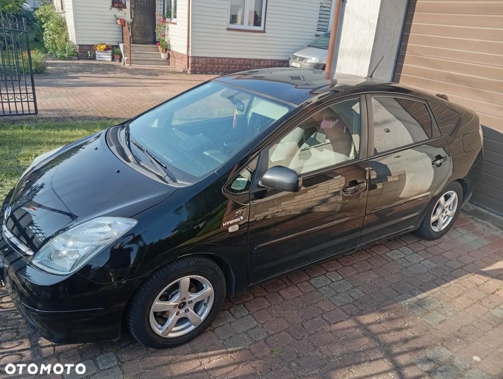 Toyota Prius 1.5 VVT-i Sol - 5