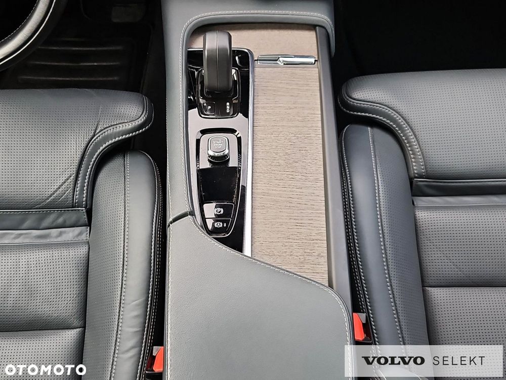 Volvo V90 Cross Country B5 D AWD Geartronic Pro - 27