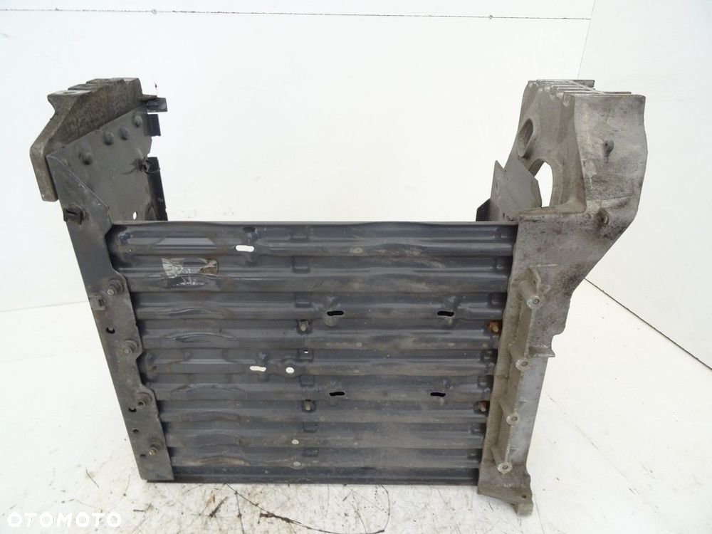 PODSTAWA AKUMULATORA  RENAULT TRUCKS T 2013 - 2022 460P LOW 338 kW [460 KM] 6x2 2013 - 7