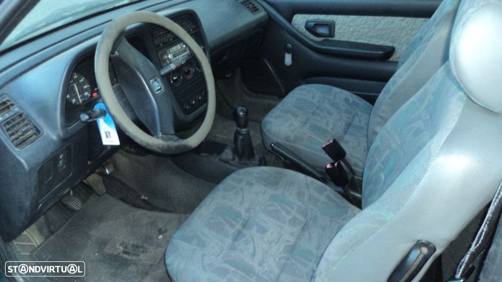 Peugeot 306 1.9 TD Van 1994 - Para Peças - 4