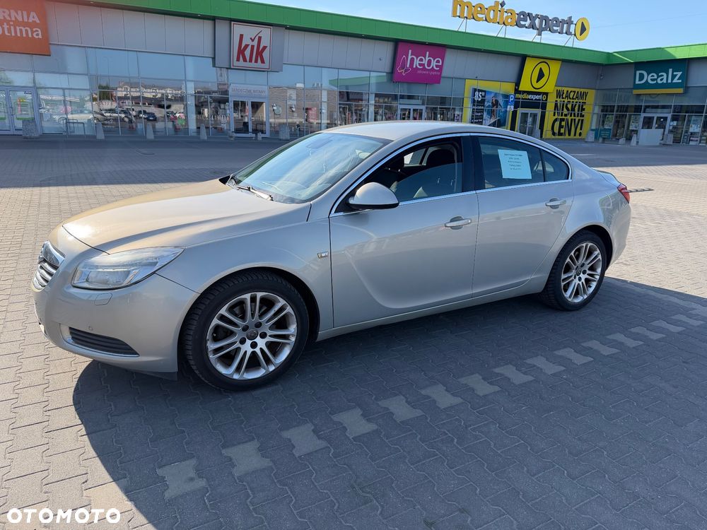 Opel Insignia - 2