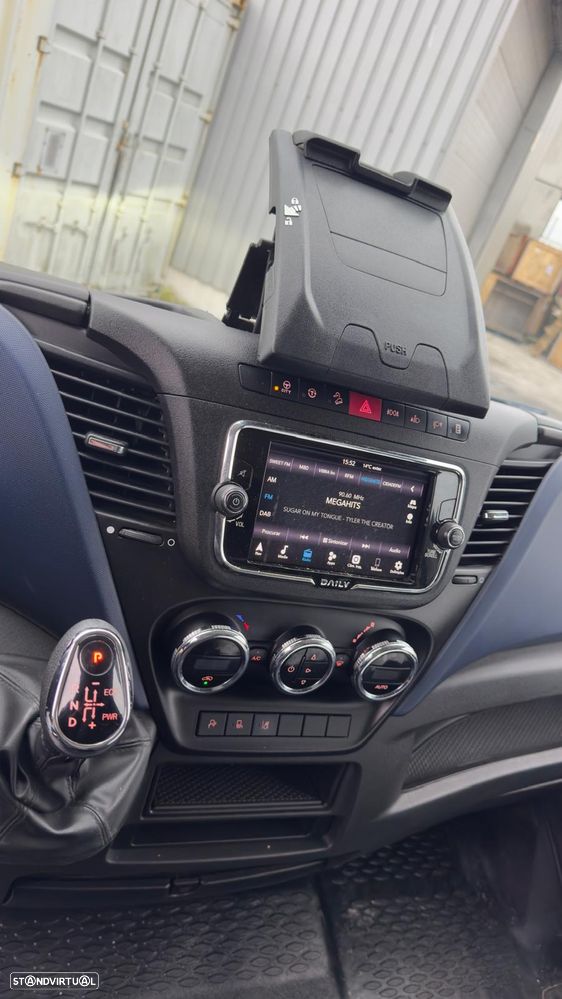 Iveco 35C21 16M3 - 14