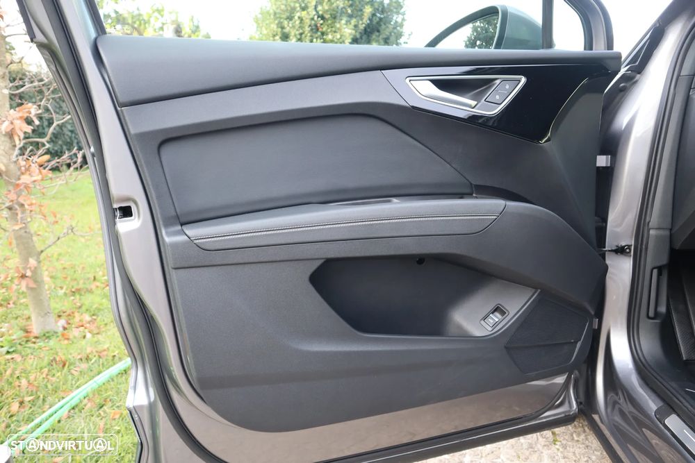 Audi Q4 e-tron 45 quattro 82 kWH - 15