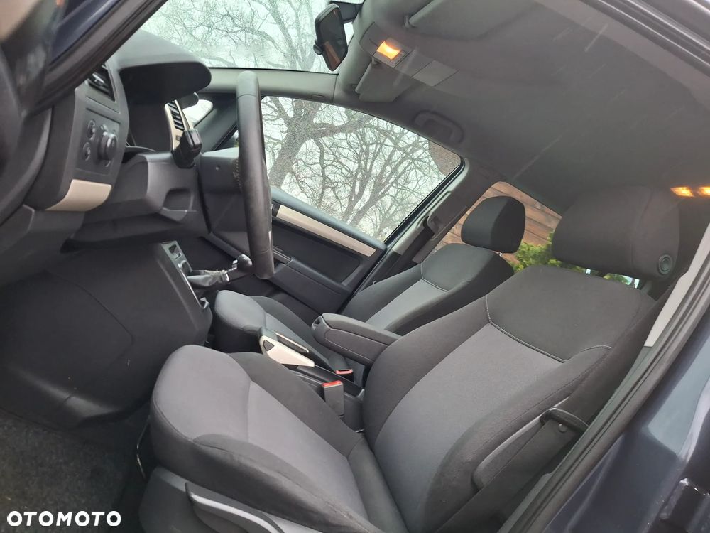 Opel Zafira 1.8 Cosmo EU5 - 25