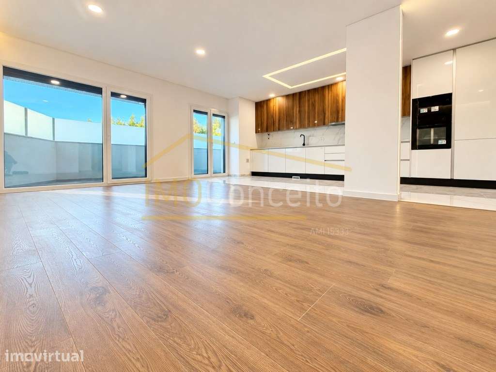 Apartamento Duplex T3+2 | TERRAÇO | Piscina - Garagem | Entroncamento - Grande imagem: 2/52
