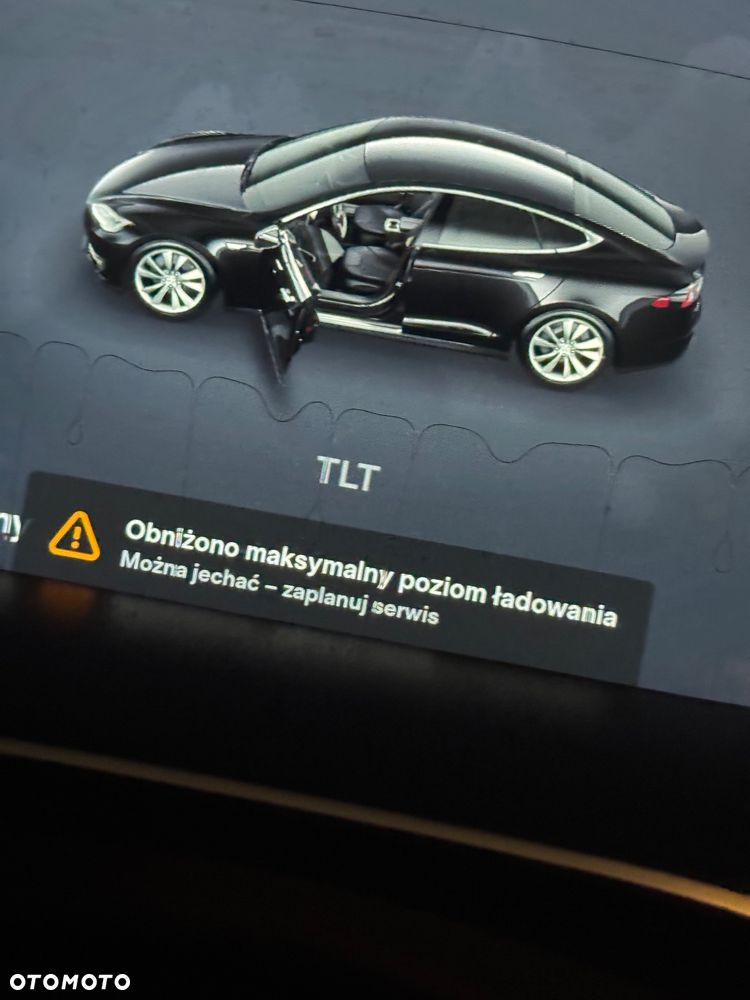Tesla Model S 70 D - 27