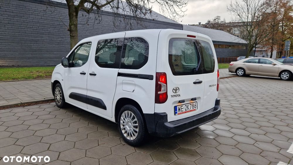 Toyota Proace City Verso 1.5 D-4D Business - 4