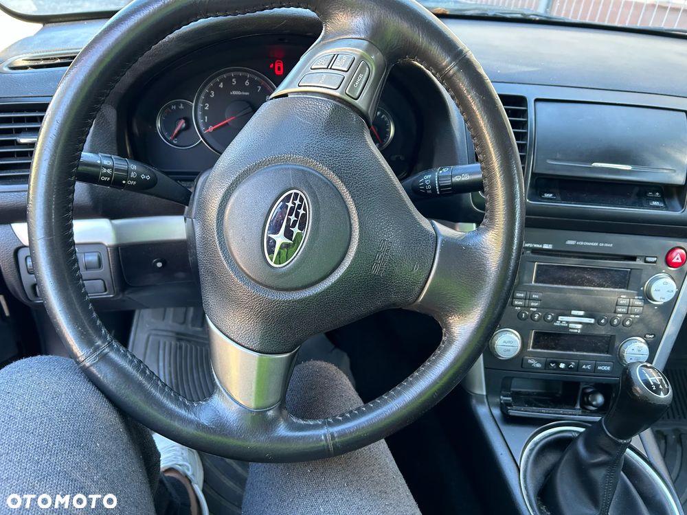 Subaru Legacy 2.0RA - 8