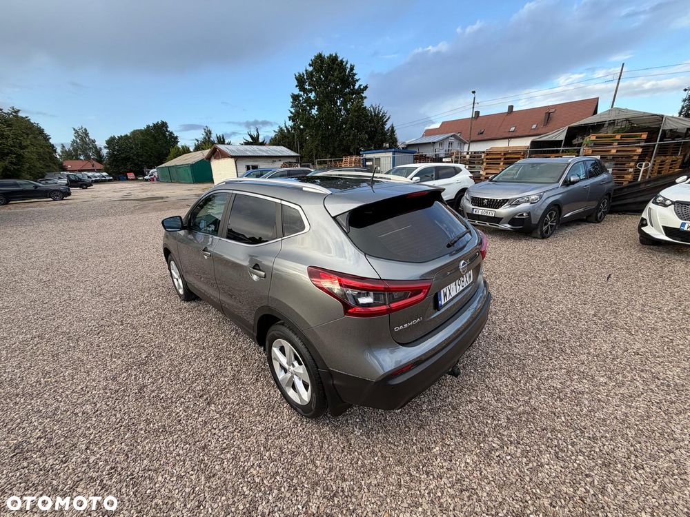 Nissan Qashqai 1.3 DIG-T N-Connecta - 36
