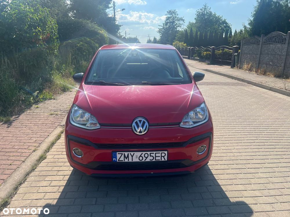 Volkswagen up! TSI beats - 3