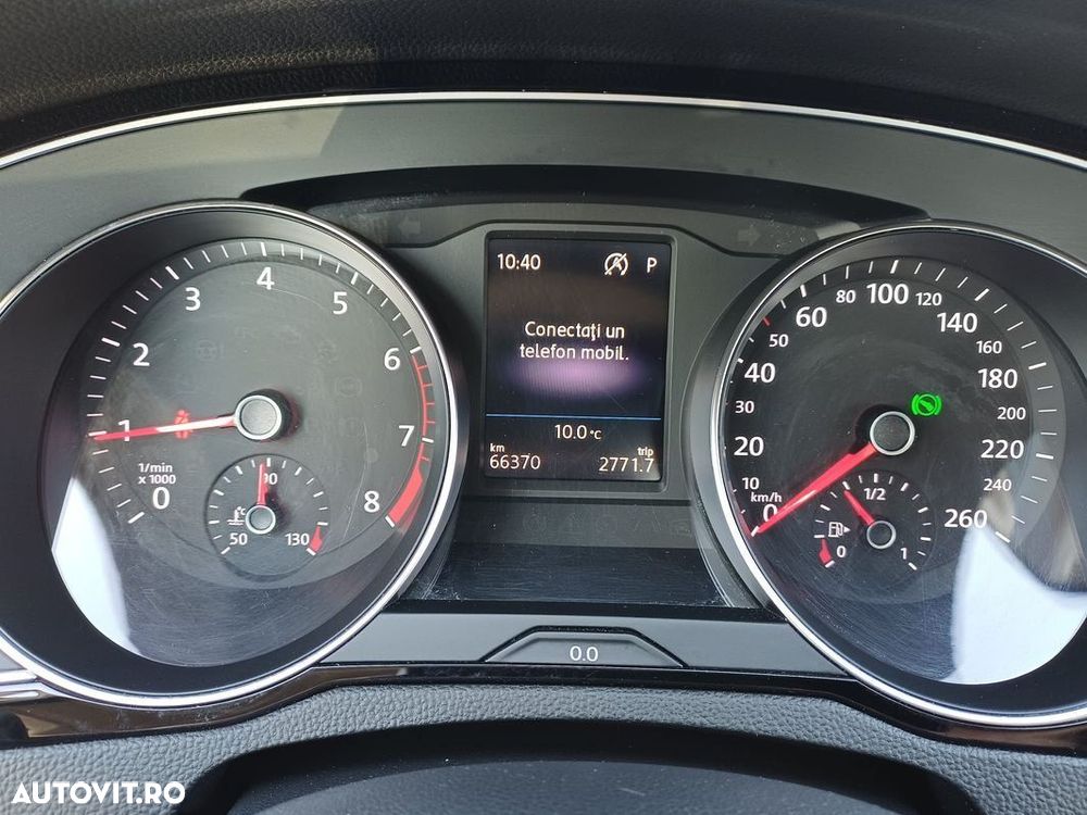 Volkswagen Passat - 18