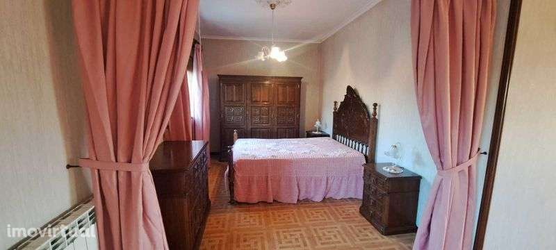 Apartamento/Condomínio com 1 quarto e 1 casa de banho - Grande imagem: 4/8