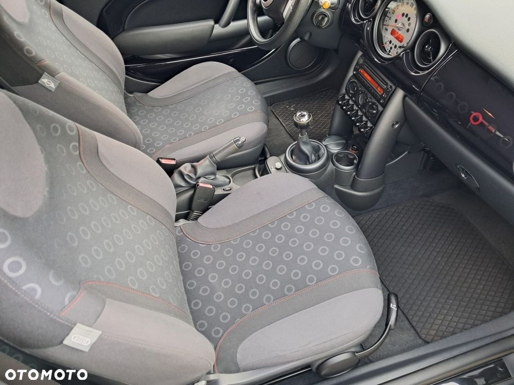 MINI ONE Sidewalk - 20