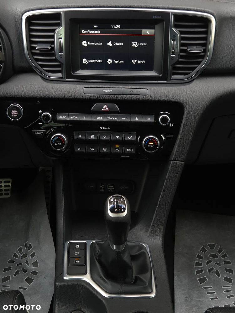 Kia Sportage 2,0 CRDI 2WD ISG Spirit - 33