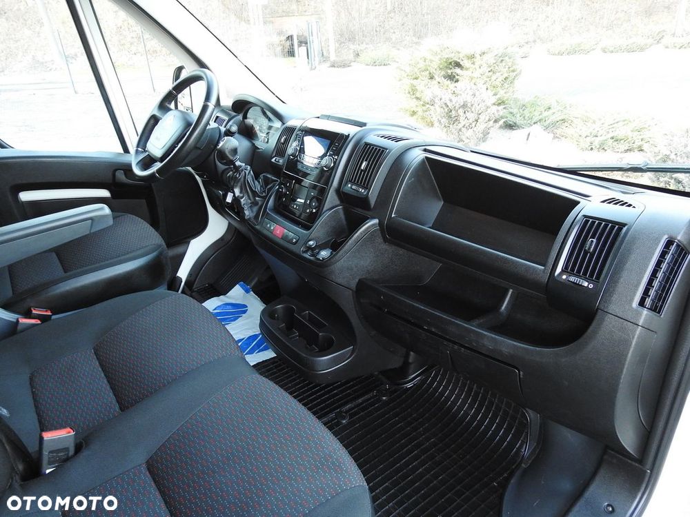 Citroën JUMPER PLANDEKA 10 PALET TEMPOMAT KLIMATYZACJA LEDY PNEUMATYKA 165KM - 39