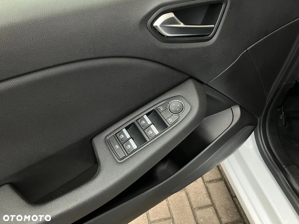 Renault Clio 1.0 TCe Zen Xtronic - 30