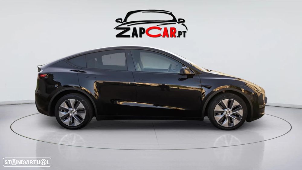 Tesla Model Y RWD - 13