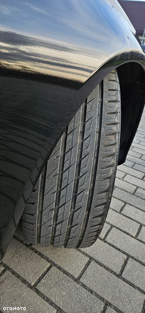 Mercedes-Benz Klasa C 180 (BlueTEC) d AMG Line - 25