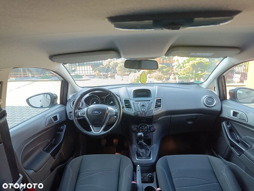 Ford Fiesta - 17