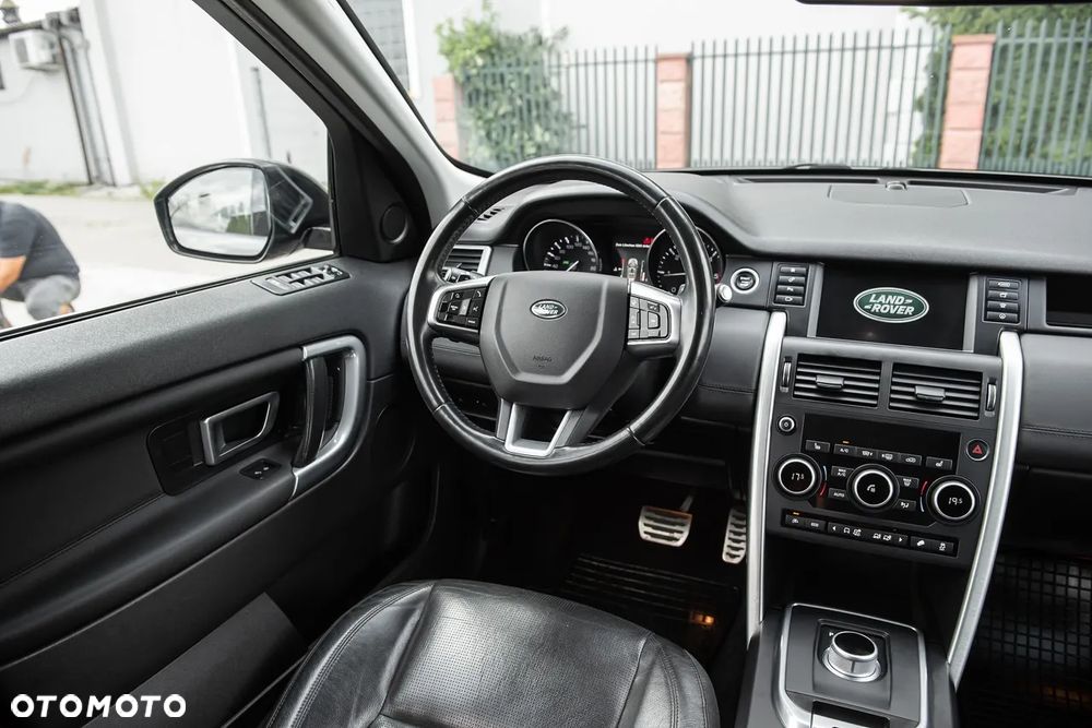 Land Rover Discovery Sport 2.0 TD4 Special Edition - 25
