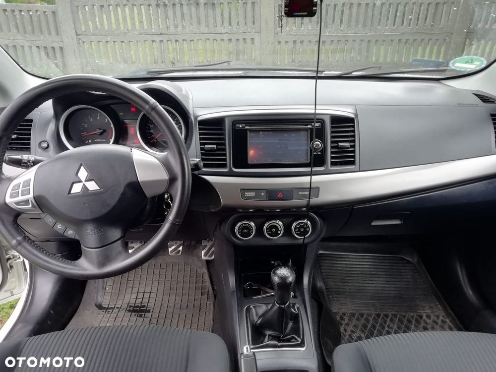 Mitsubishi Lancer 1.6 - 7