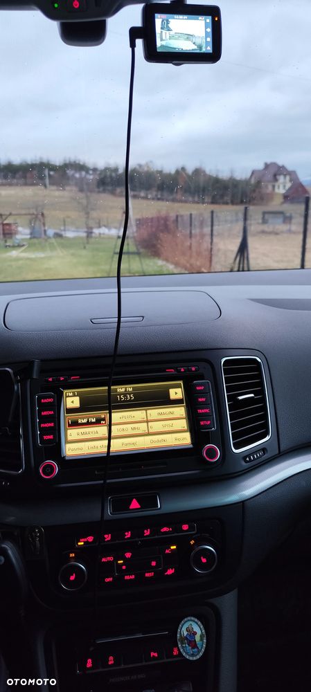 Volkswagen Sharan 2.0 TDI Blue Motion Highline - 12