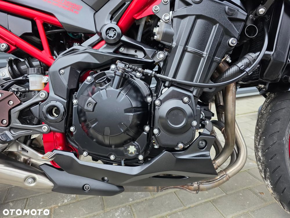 Kawasaki Z 900 - 22